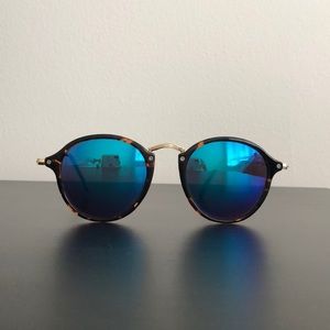 Tortoise Shell Blue Mirrored Sunglasses